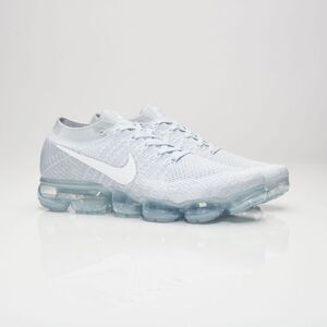 Nike Air VaporMax Flyknit Pure Platinum